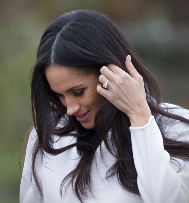 Meghan's engagement ring has a stone from Botswana in it